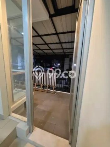 Rumah Modern Cantik 3 Kamar Bisa Langsung Pindah di Kembangan Rumah Modern Cantik 3 Kamar Bisa Langsung Pindah di Kembangan