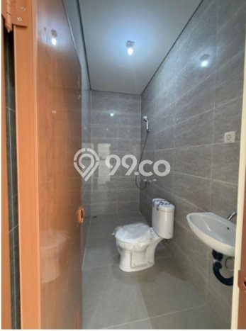 Rumah Strategis Minimalis Lb 120m2 di Kembangan, Jakarta Barat Rumah Strategis Minimalis Lb 120m2 di Kembangan, Jakarta Barat