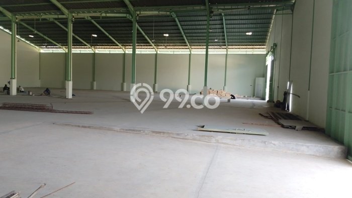 Unit Gudang Disewa Lokasi Pakuhaji, Tangerang Spesifikasi Luas Bangunan 1008m2 Unit Gudang Disewa Lokasi Pakuhaji, Tangerang Spesifikasi Luas Bangunan 1008m2