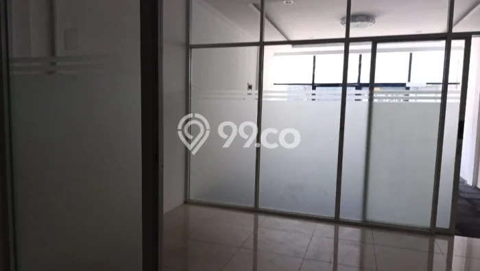 Untuk Disewa Ruko di Kebon Jeruk Jakarta Barat LT 61m2, LB 180m2 Untuk Disewa Ruko di Kebon Jeruk Jakarta Barat LT 61m2, LB 180m2