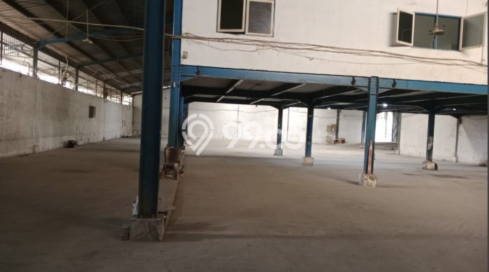 Gudang Dijual di Jakarta Barat LT 4900m2 & LB 1000m2 Lokasi Terbaik! Gudang Dijual di Jakarta Barat LT 4900m2 & LB 1000m2 Lokasi Terbaik!
