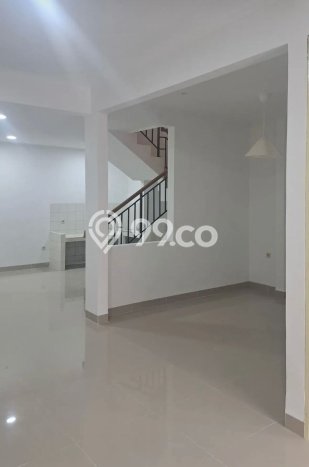 Jual Rumah Minimalis Bagus Punya 4 KT di Cengkareng Jakarta Barat SHM Jual Rumah Minimalis Bagus Punya 4 KT di Cengkareng Jakarta Barat SHM