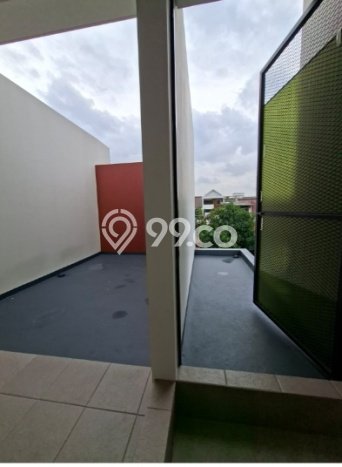 Hunian Mewah LB 199m2 Siap Pakai Desain Elegan di Joglo, Jakarta Barat Hunian Mewah LB 199m2 Siap Pakai Desain Elegan di Joglo, Jakarta Barat