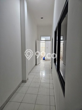Ruko Dijual di Prime Area Jakarta Barat Luas 420m2 Ruko Dijual di Prime Area Jakarta Barat Luas 420m2