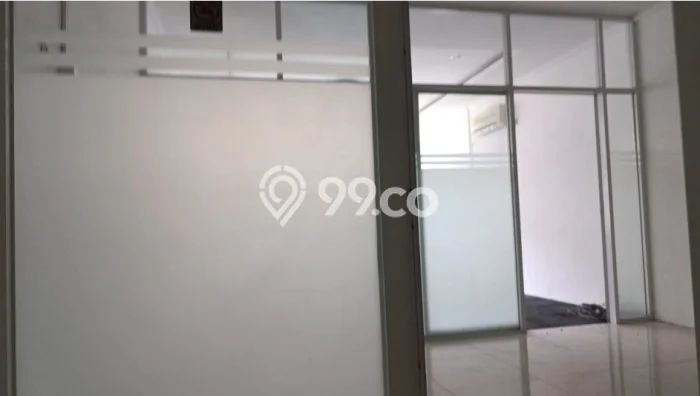Untuk Disewa Ruko di Kebon Jeruk Jakarta Barat LT 61m2, LB 180m2 Untuk Disewa Ruko di Kebon Jeruk Jakarta Barat LT 61m2, LB 180m2
