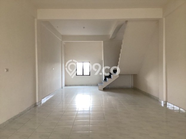 Ruko Dijual Lokasi Emas di Bukit Raya Luas 270m2 Ruko Dijual Lokasi Emas di Bukit Raya Luas 270m2