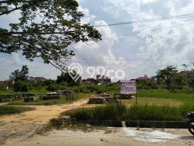Tanah untuk Dijual di Marpoyan Damai Pekanbaru Luas 2215m2 Tanah untuk Dijual di Marpoyan Damai Pekanbaru Luas 2215m2