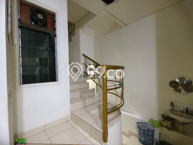 Siap Huni Rumah Mewah 3 Kamar di Kelapa Gading Dekat ke Mana Saja Siap Huni Rumah Mewah 3 Kamar di Kelapa Gading Dekat ke Mana Saja