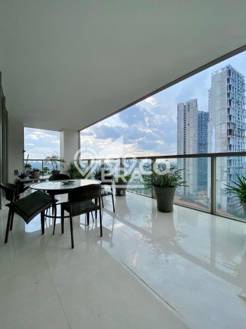 FOR SALE Hunian Apartemen Luxury di Kebayoran Baru dengan 3 Kamar Tidur & Luas 453m2 FOR SALE Hunian Apartemen Luxury di Kebayoran Baru dengan 3 Kamar Tidur & Luas 453m2