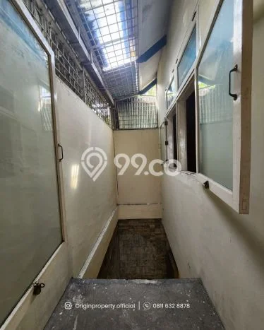 FEATURED! Rumah di Medan Johor, 3 KM, Area Premium, Luas 186m² Bangunan 216m² FEATURED! Rumah di Medan Johor, 3 KM, Area Premium, Luas 186m² Bangunan 216m²
