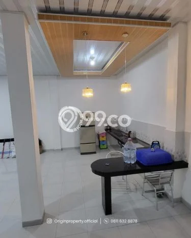 KAWASAN KOMERSIAL! Ruko For Rent Kawasan Medan Polonia, Luas 256m², Lokasi Strategis KAWASAN KOMERSIAL! Ruko For Rent Kawasan Medan Polonia, Luas 256m², Lokasi Strategis