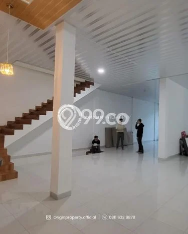 KAWASAN KOMERSIAL! Ruko For Rent Kawasan Medan Polonia, Luas 256m², Lokasi Strategis KAWASAN KOMERSIAL! Ruko For Rent Kawasan Medan Polonia, Luas 256m², Lokasi Strategis