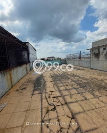 Ruko di Sunggal, Luas 320m², Pusat Bisnis, Lokasi Strategis Ruko di Sunggal, Luas 320m², Pusat Bisnis, Lokasi Strategis