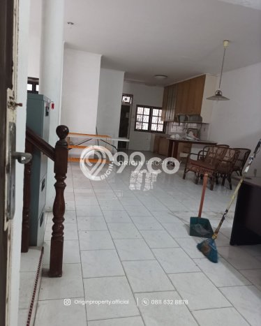 Rumah di Medan Kota, Akses ke Fasilitas, 4 KM, LT 248m² Bangunan 168m² Rumah di Medan Kota, Akses ke Fasilitas, 4 KM, LT 248m² Bangunan 168m²