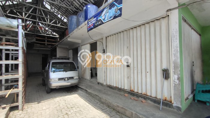 Komersial Dijual Lokasi Emas di Bogor Barat Luas 200m2 Komersial Dijual Lokasi Emas di Bogor Barat Luas 200m2