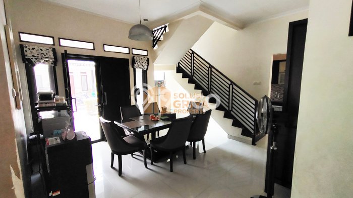 Dijual Cepat Rumah Bagus Siap Huni LB 162m2 di Ciomas, Bogor Dijual Cepat Rumah Bagus Siap Huni LB 162m2 di Ciomas, Bogor