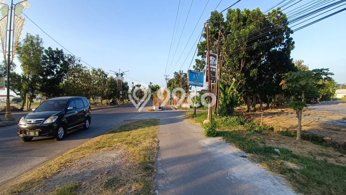 Lahan Strategis di Indramayu Dijual dengan Luas 15000m2 Lahan Strategis di Indramayu Dijual dengan Luas 15000m2