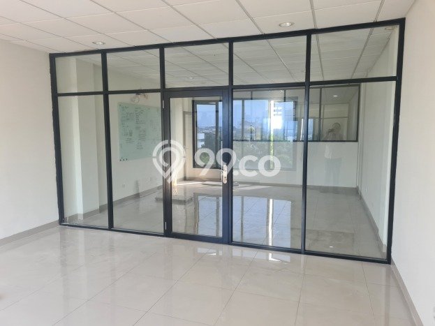 Ruko Dijual Lokasi Emas di Kebayoran Lama Luas 345m2 Ruko Dijual Lokasi Emas di Kebayoran Lama Luas 345m2