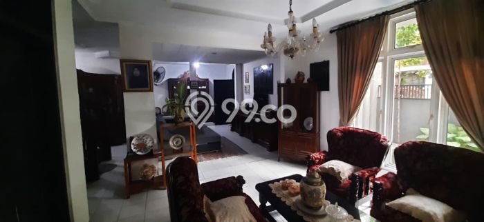 Dijual Rumah Mewah Elegan Dengan View Eksklusif di Pondok Kelapa, Jakarta Timur Dijual Rumah Mewah Elegan Dengan View Eksklusif di Pondok Kelapa, Jakarta Timur