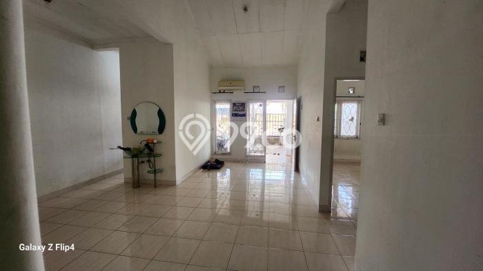 Disewakan Rumah Harga Terjangkau di Harapan Indah Bekasi Punya 2 KT Disewakan Rumah Harga Terjangkau di Harapan Indah Bekasi Punya 2 KT