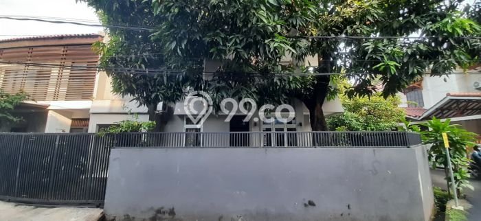 Dijual Rumah Mewah Elegan Dengan View Eksklusif di Pondok Kelapa, Jakarta Timur Dijual Rumah Mewah Elegan Dengan View Eksklusif di Pondok Kelapa, Jakarta Timur