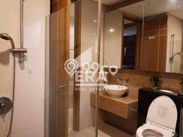 FOR SALE Hunian Apartemen Luxury di Kelapa Gading dengan 3 Kamar Tidur & Luas 158m2 FOR SALE Hunian Apartemen Luxury di Kelapa Gading dengan 3 Kamar Tidur & Luas 158m2