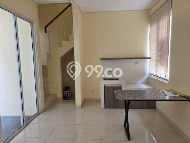 Dijual Hunian Rumah Terawat 2 KT di BSD, Tangerang Dijual Hunian Rumah Terawat 2 KT di BSD, Tangerang