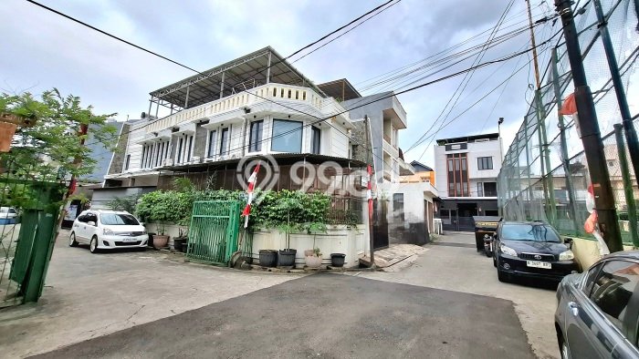 Jual Rumah Mewah Elegan Dengan View Cantik di Sunter, Jakarta Utara Jual Rumah Mewah Elegan Dengan View Cantik di Sunter, Jakarta Utara