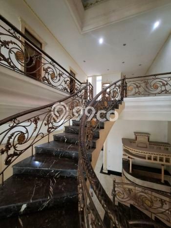 For Sale Rumah Mewah Exclusive di Kelapa Gading, Jakarta Utara For Sale Rumah Mewah Exclusive di Kelapa Gading, Jakarta Utara