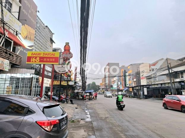 Ruko Dijual di Jakarta Barat LT 116m2 & LB 210m2 Lokasi Terbaik! Ruko Dijual di Jakarta Barat LT 116m2 & LB 210m2 Lokasi Terbaik!