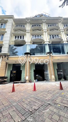 Ruko Usaha Dijual di Kebayoran Baru Jakarta Selatan LT 145m2 & LB 300m2 Ruko Usaha Dijual di Kebayoran Baru Jakarta Selatan LT 145m2 & LB 300m2