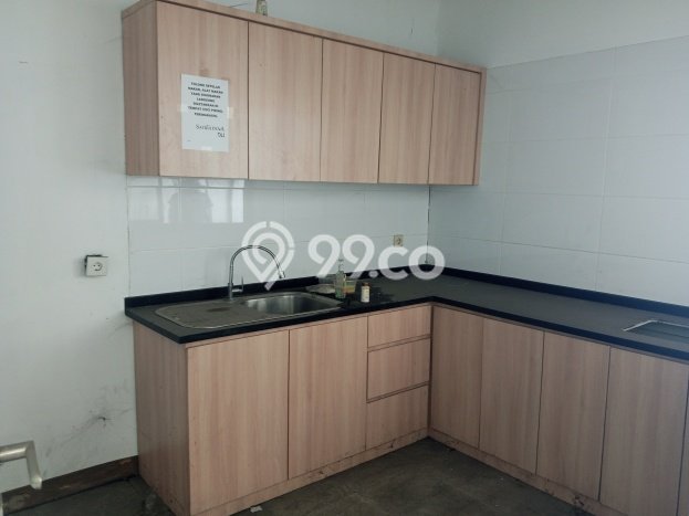 Ruko Komersial Disewakan di Cipondoh Tangerang Luas 800m2 Ruko Komersial Disewakan di Cipondoh Tangerang Luas 800m2