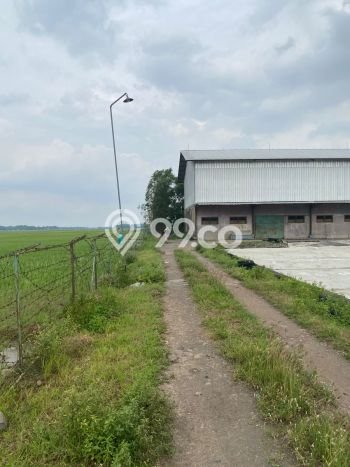 Pabrik Kawasan Bisnis Kawasan Indramayu Kota, Luas 450m², Mainroad Pabrik Kawasan Bisnis Kawasan Indramayu Kota, Luas 450m², Mainroad