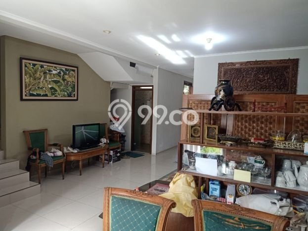 Rumah Mewah LB 160m2 Siap Huni Desain Elegan di Parongpong, Bandung Rumah Mewah LB 160m2 Siap Huni Desain Elegan di Parongpong, Bandung