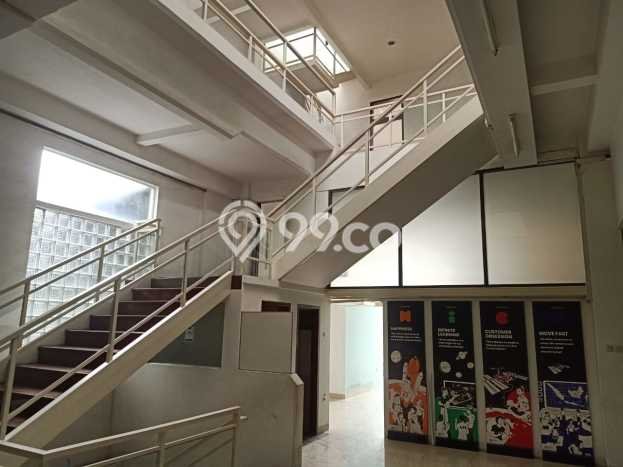 Kantor untuk Disewa di Pusat Bandung Luas Bangunan 1000m2 Kantor untuk Disewa di Pusat Bandung Luas Bangunan 1000m2