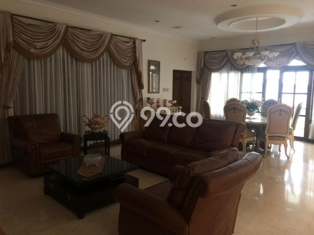 Rumah Elit Modern Tanpa Renovasi di Cipaganti Bandung Rumah Elit Modern Tanpa Renovasi di Cipaganti Bandung