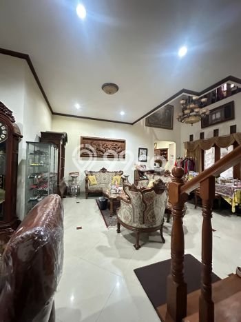Rumah Elit Modern Tanpa Renovasi di Kopo Permai Bandung Rumah Elit Modern Tanpa Renovasi di Kopo Permai Bandung
