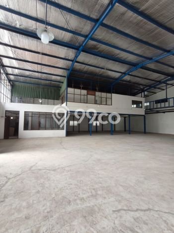 Gudang Disewa di Bandung dengan LB 600m2 Area Komersial Ramai Gudang Disewa di Bandung dengan LB 600m2 Area Komersial Ramai