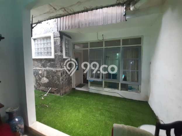 Rumah Elit Modern Tanpa Renovasi di Hegarmanah Bandung Rumah Elit Modern Tanpa Renovasi di Hegarmanah Bandung
