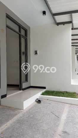 Disewakan! Rumah 2 Kamar Tidur &
2 Kamar Mandi di Taman Kopo Indah, Bandung Disewakan! Rumah 2 Kamar Tidur &
2 Kamar Mandi di Taman Kopo Indah, Bandung