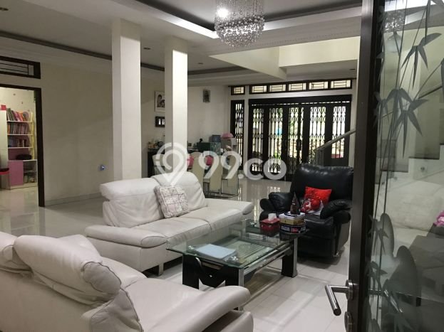 BEST OFFER! Rumah Nyaman area Pasteur, LT 490m² LB 400m² BEST OFFER! Rumah Nyaman area Pasteur, LT 490m² LB 400m²
