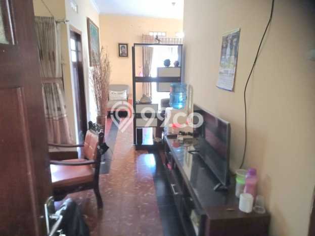 Hunian Eksklusif Siap Huni LT 215m2 di Lengkong, Bandung Hunian Eksklusif Siap Huni LT 215m2 di Lengkong, Bandung