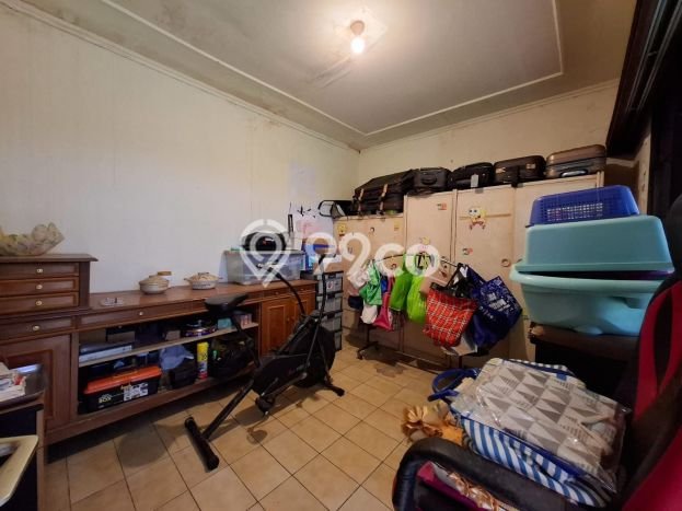 Rumah 5 KT 4 KM di Area Premium , Bandung Rumah 5 KT 4 KM di Area Premium , Bandung