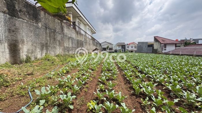 Lahan Dijual Lokasi Strategis di Bandung dengan Luas 1150m2 Lahan Dijual Lokasi Strategis di Bandung dengan Luas 1150m2