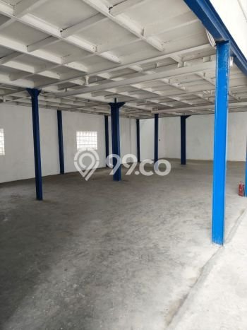 Gudang Disewa di Bandung dengan LB 600m2 Area Komersial Ramai Gudang Disewa di Bandung dengan LB 600m2 Area Komersial Ramai