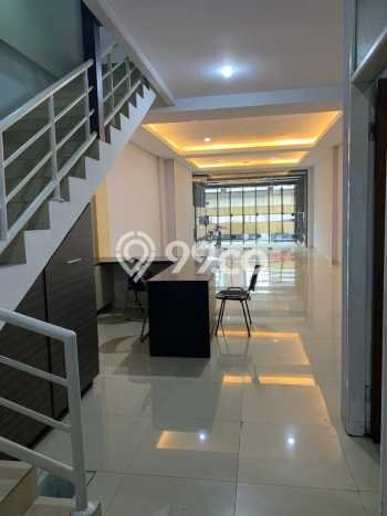 FOR SALE! Ruko di Lengkong Bandung, LT 118m2, LB 300m2 FOR SALE! Ruko di Lengkong Bandung, LT 118m2, LB 300m2