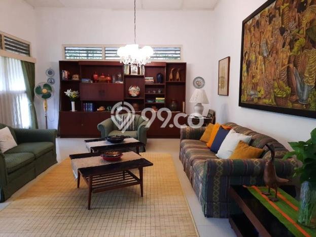 Hunian Eksklusif Siap Huni LT 984m2 di Kebayoran Baru, Jakarta Selatan Hunian Eksklusif Siap Huni LT 984m2 di Kebayoran Baru, Jakarta Selatan