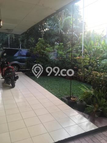 Rumah Bagus Siap Huni Di Kebayoran Baru Luas 250m2 Lokasi Strategis Rumah Bagus Siap Huni Di Kebayoran Baru Luas 250m2 Lokasi Strategis