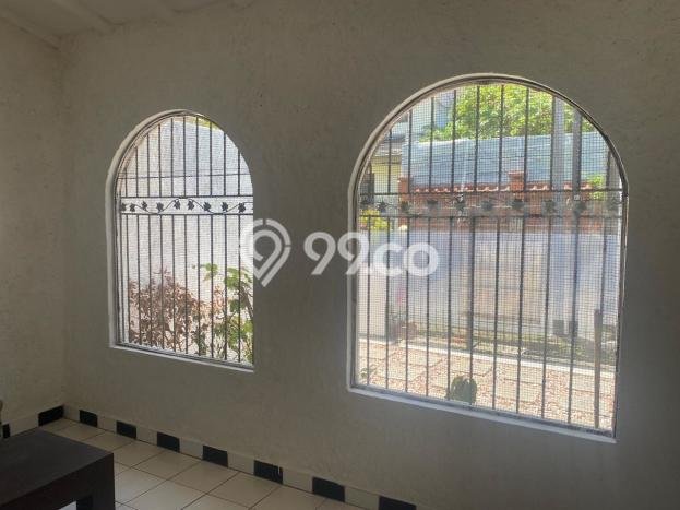 Jual Rumah Mewah Elegan Dengan View Eksklusif di Lebak Bulus, Jakarta Selatan Jual Rumah Mewah Elegan Dengan View Eksklusif di Lebak Bulus, Jakarta Selatan