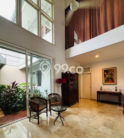 Disewakan Rumah Konsep Minimalis di Cilandak Jakarta Selatan dengan 4 KT Disewakan Rumah Konsep Minimalis di Cilandak Jakarta Selatan dengan 4 KT